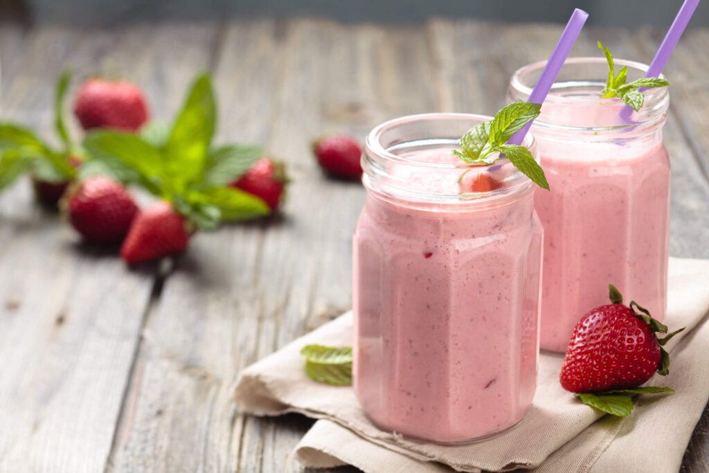 Tropical Strawberry Mango Meal Replacement Smoothie