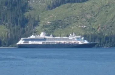 Cruise Ship