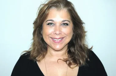 Ileana Hooper Web 1